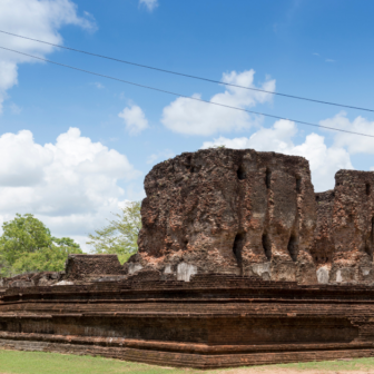 ポロンナルワの古代都市の写真