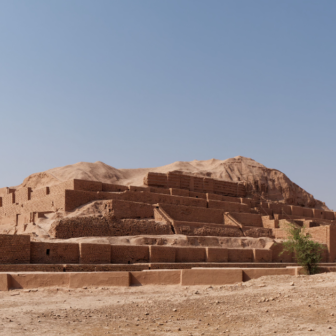 古代都市チョガー・ザンビールの写真