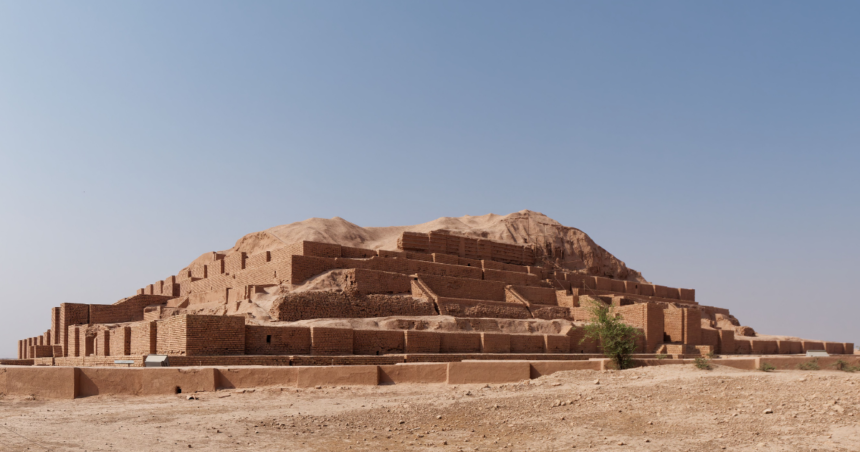 古代都市チョガー・ザンビールの写真